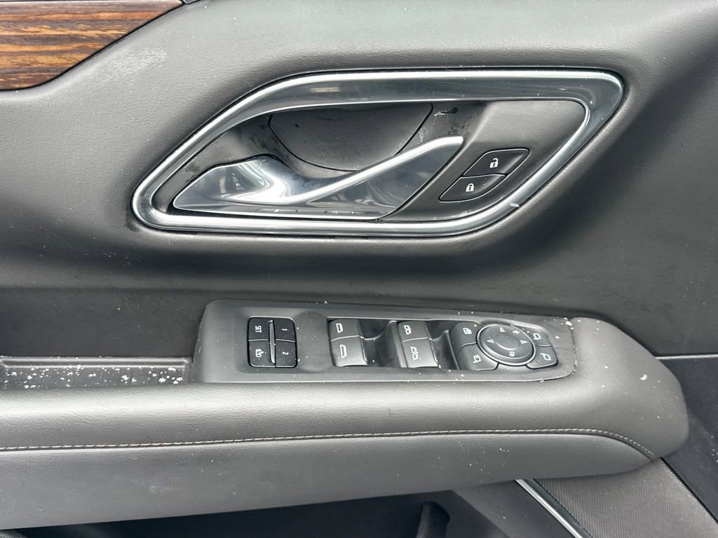 Used 2024 Chevrolet Suburban High Country w/ Advanced Technology Package image 14