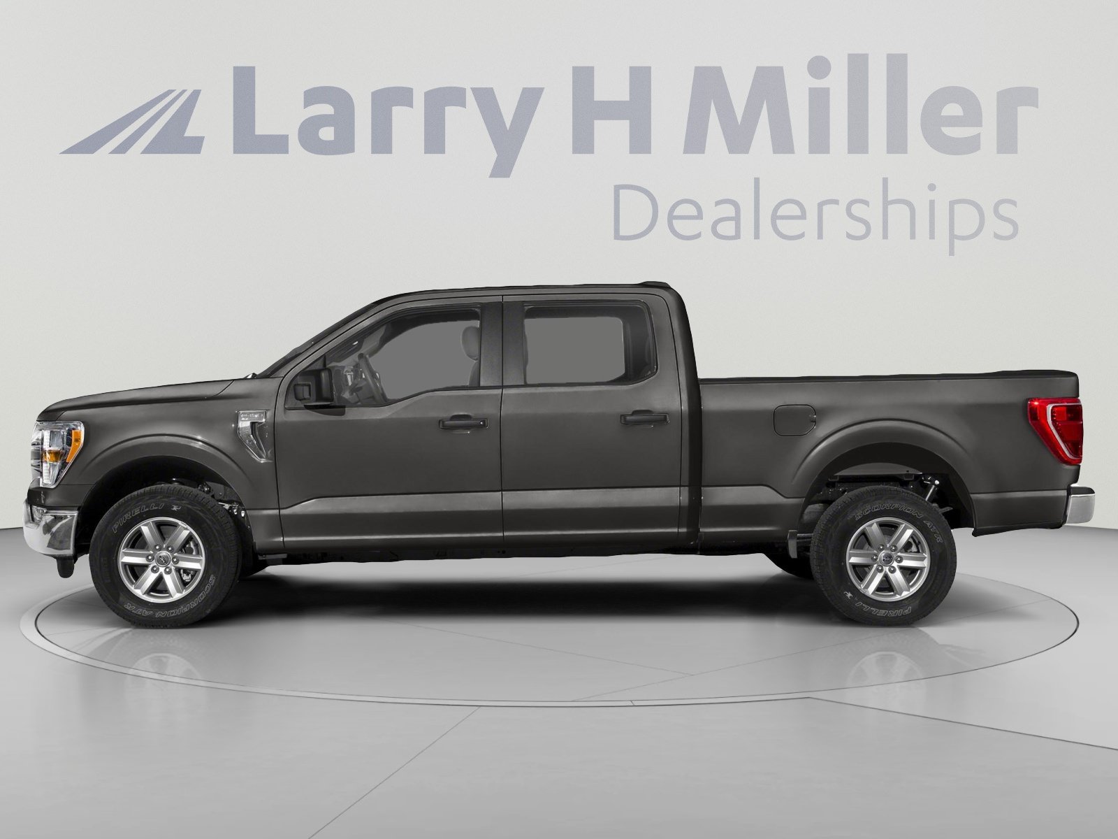 Used 2021 Ford F150 XLT w/ Equipment Group 302A High AWD/4WD image 3