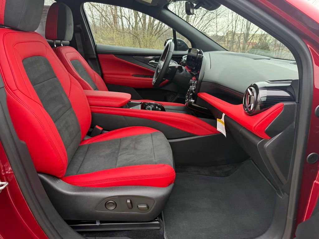 Used 2024 Chevrolet Blazer EV RS image 22