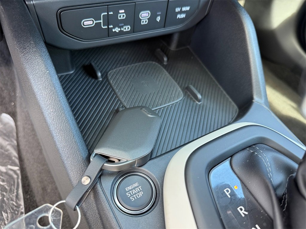 New 2025 Kia K4 GT-Line w/ GT-Line Premium Package image 29