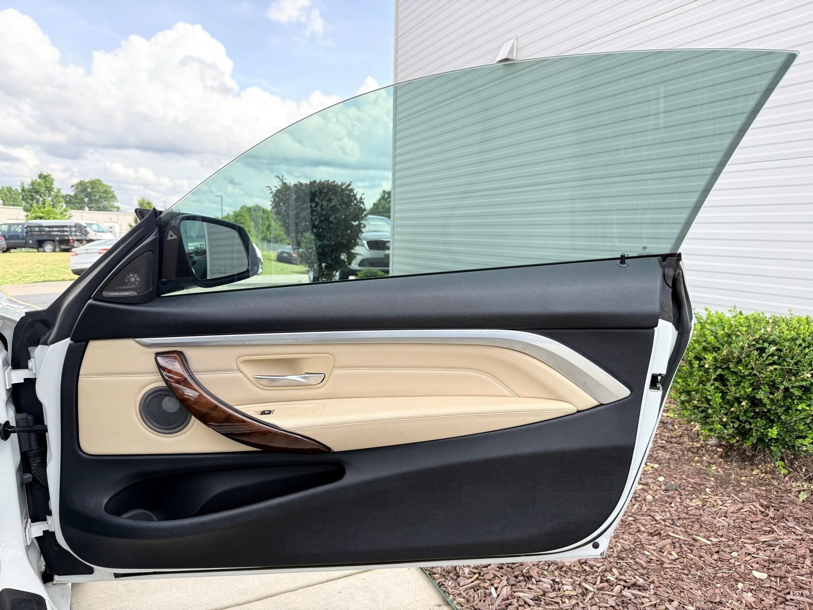 Used 2019 BMW 440i Coupe w/ M Sport Package RWD image 25