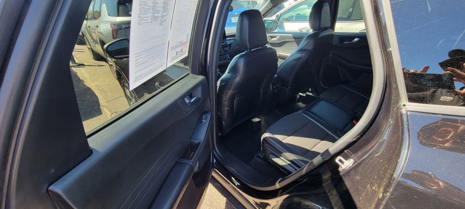 Used 2023 Ford Escape ST-Line image 6