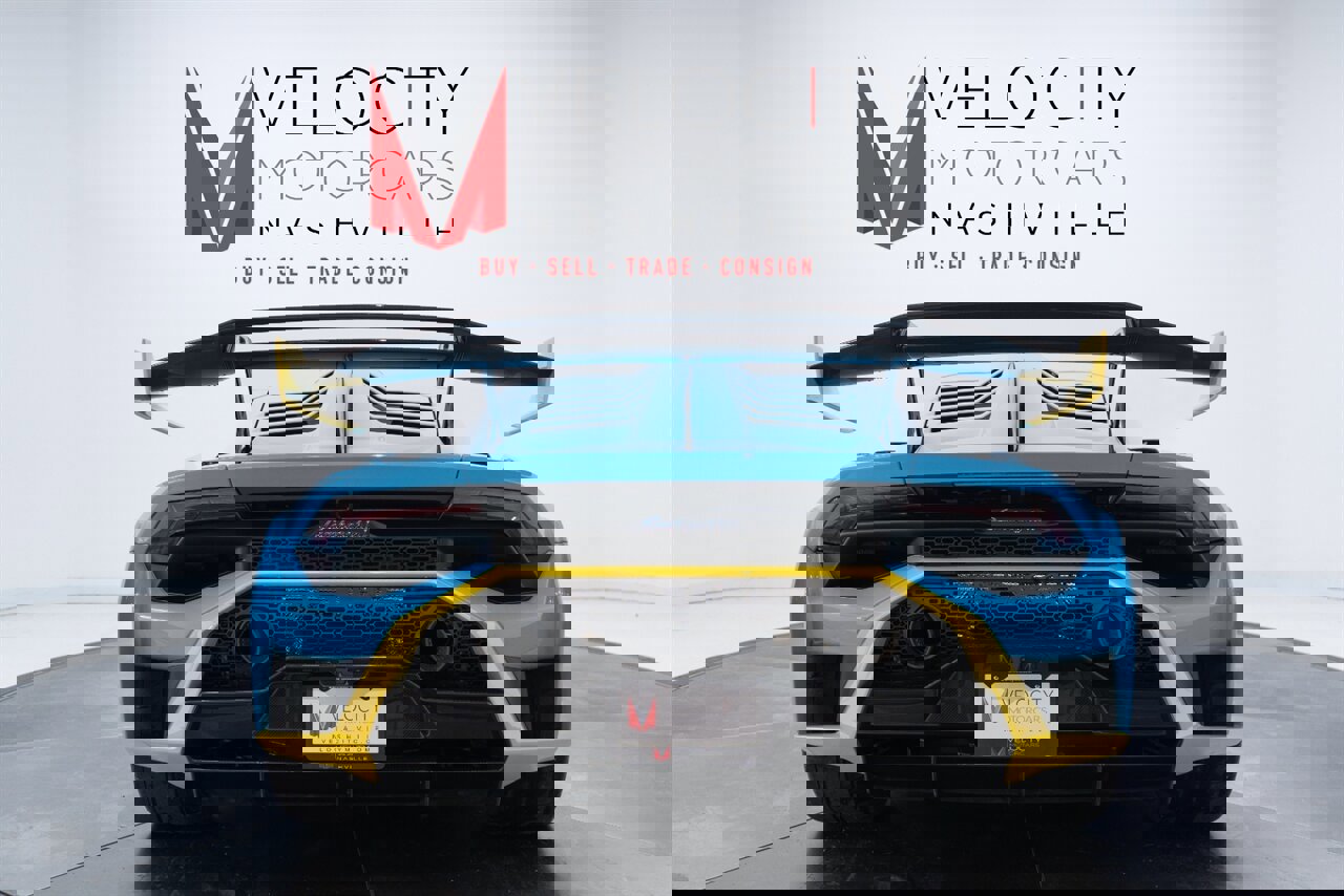 Used 2023 Lamborghini Huracan STO image 19