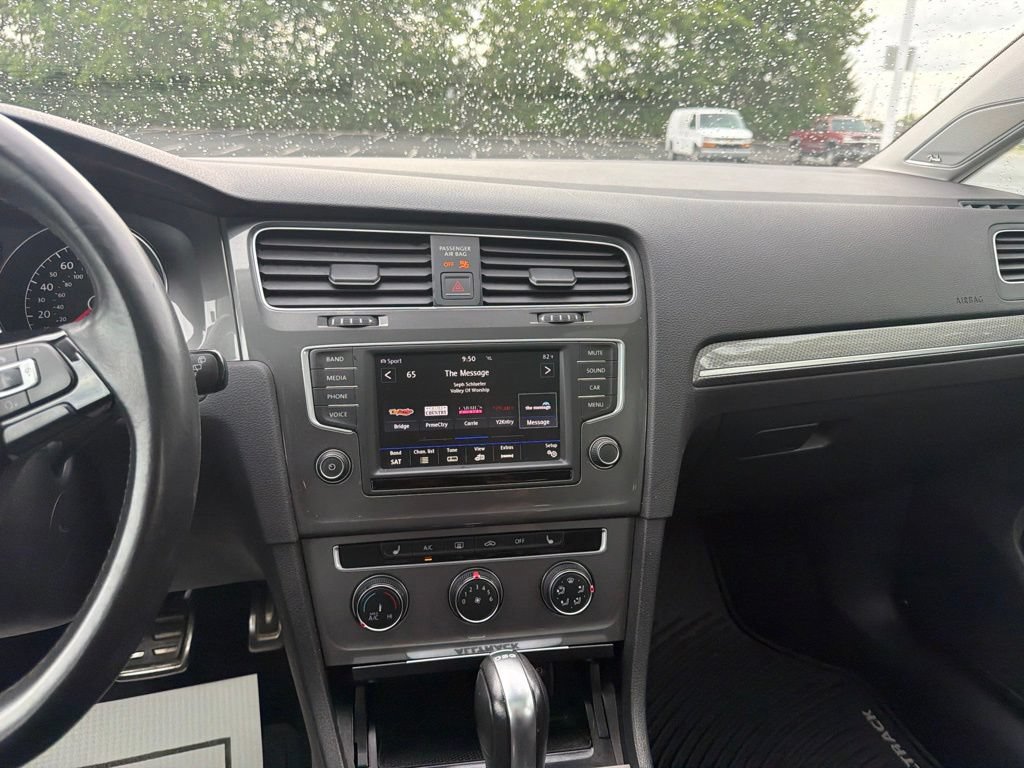 Used 2017 Volkswagen Golf Alltrack S AWD/4WD image 14