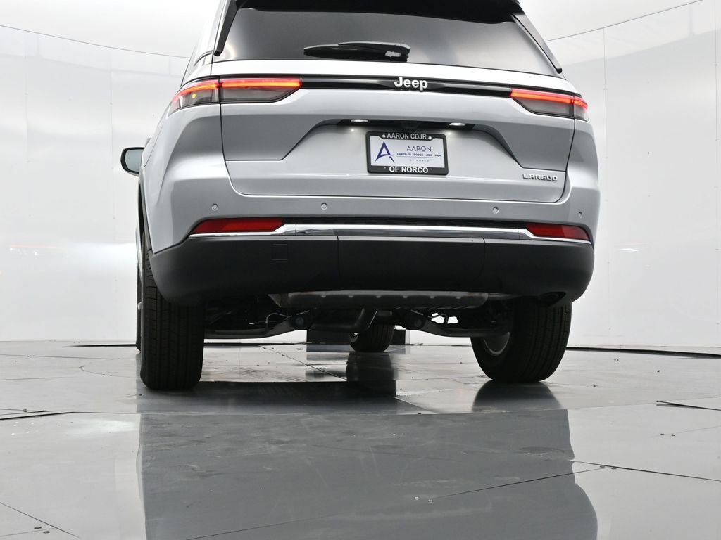 New 2025 Jeep Grand Cherokee Laredo X image 38