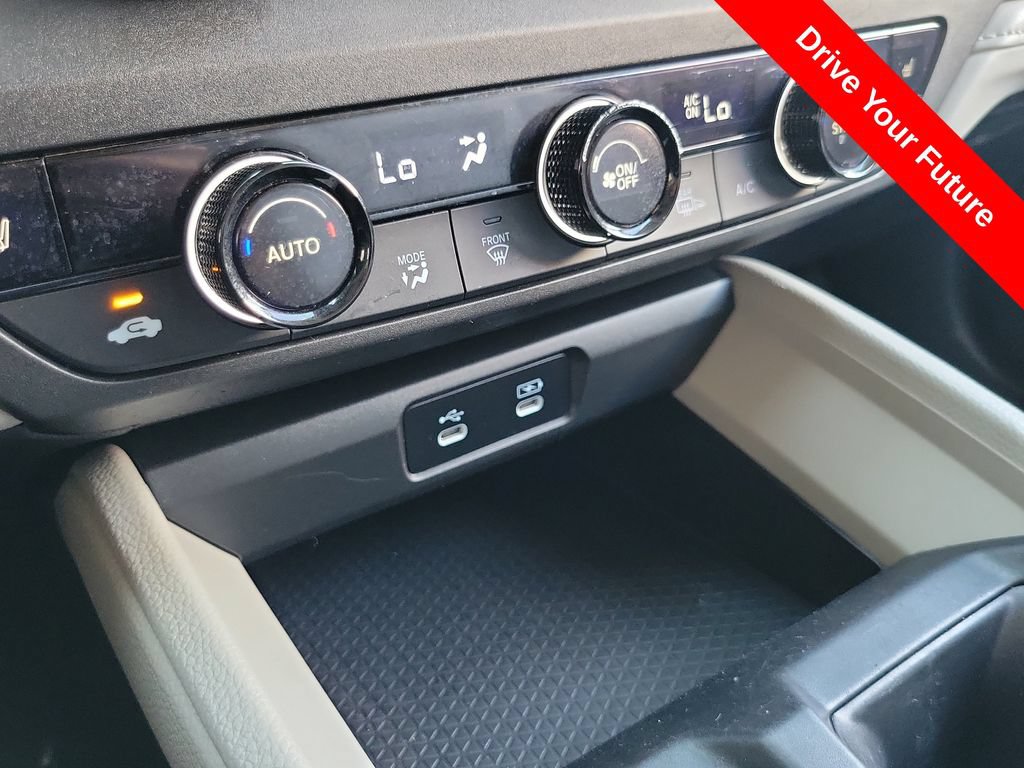 Used 2023 Honda Accord EX image 12