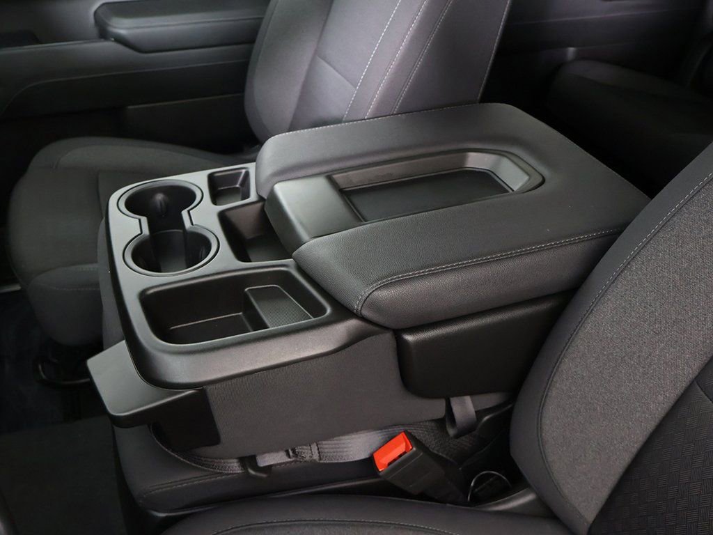 Used 2024 Chevrolet Silverado 1500 LT image 48