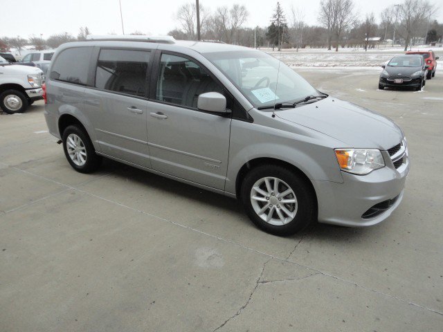 Used 2015 Dodge Grand Caravan SXT image 20