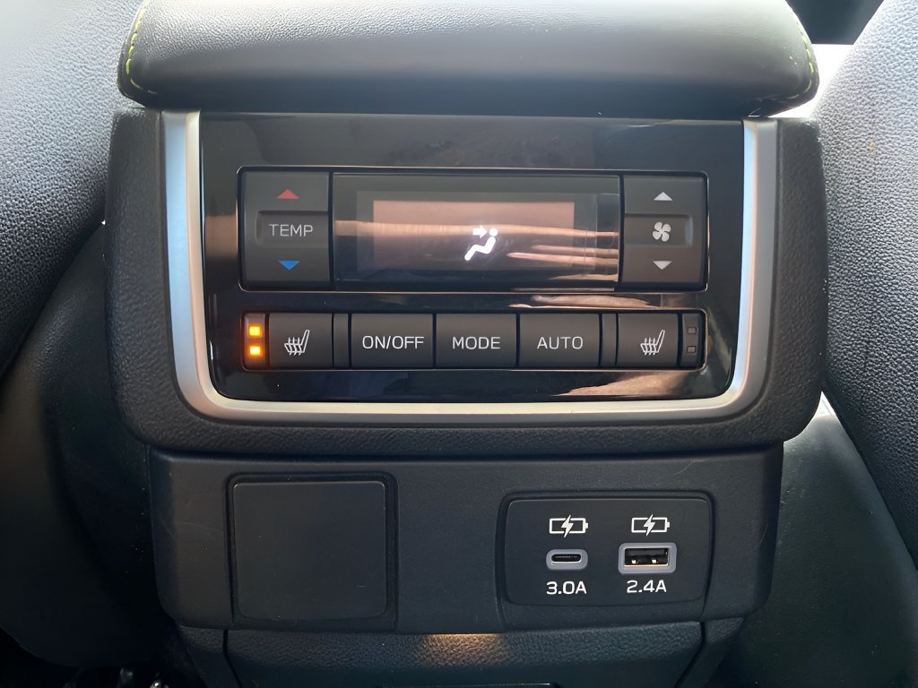 Used 2023 Subaru Ascent Onyx Edition Limited AWD/4WD image 15