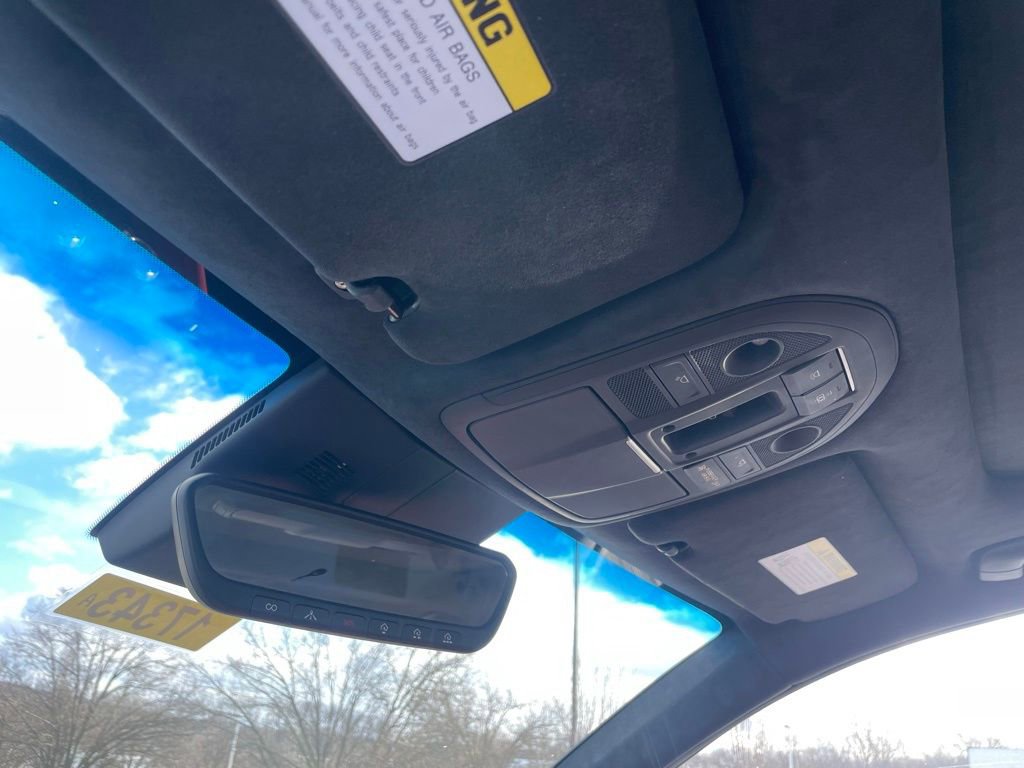 Used 2023 Genesis G70 3.3T w/ Sport Prestige Package image 25