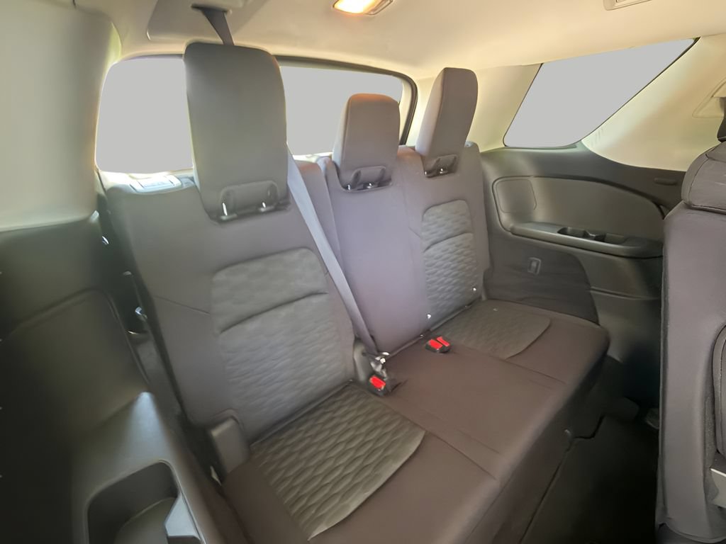 Used 2024 Nissan Pathfinder SV AWD/4WD image 7