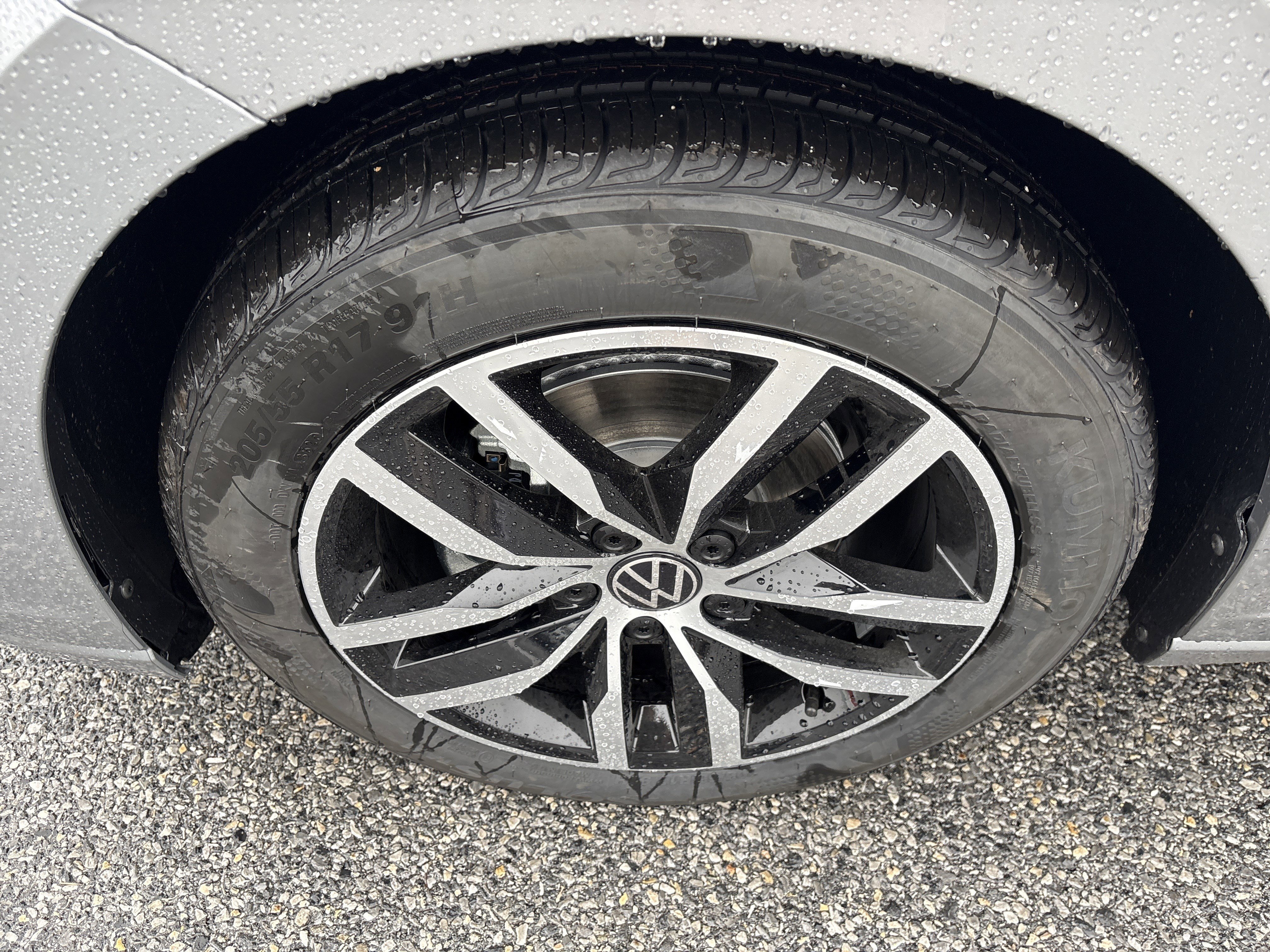 New 2026 Volkswagen Jetta SE image 7