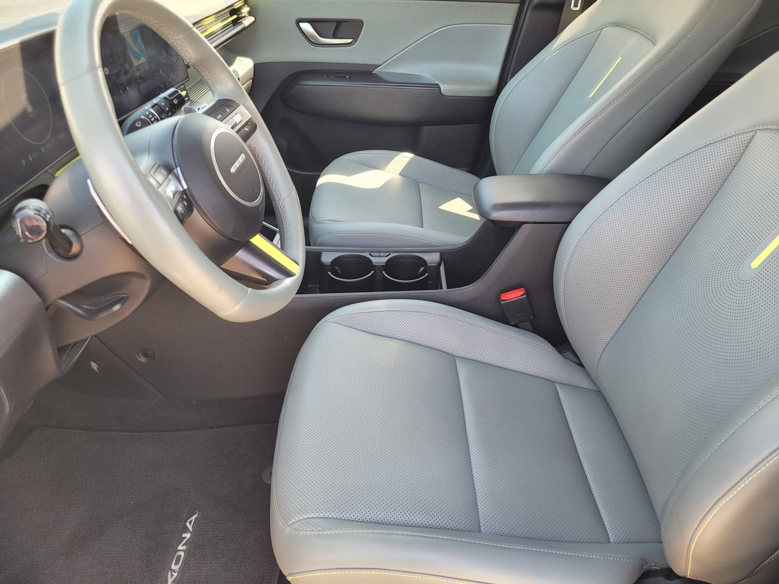 Certified 2024 Hyundai Kona Limited FWD image 21