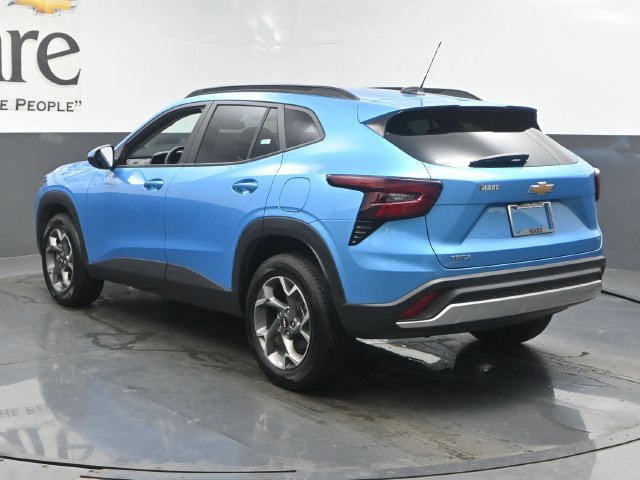 Used 2026 Chevrolet Trax LT w/ LT Convenience Package FWD image 40