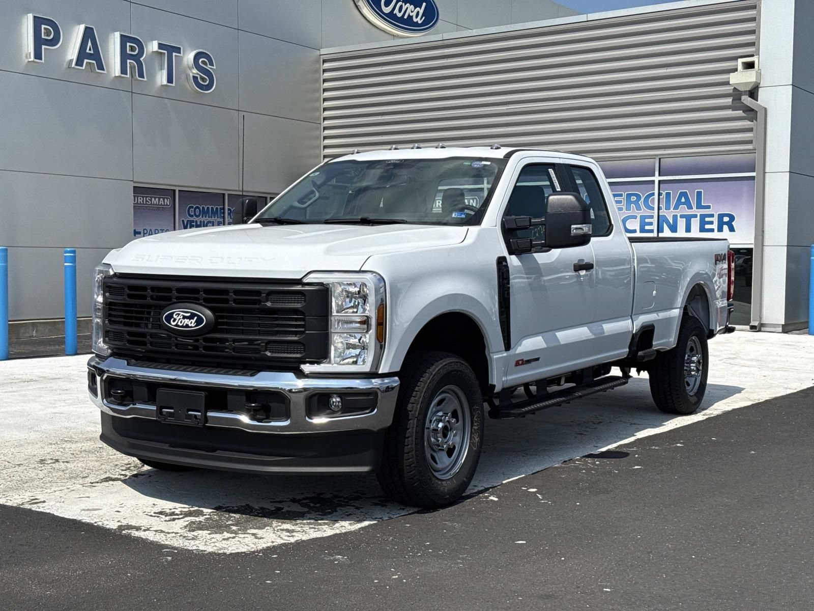 New 2027 Ford F350 XL w/ FX4 Off-Road Package AWD/4WD image 7
