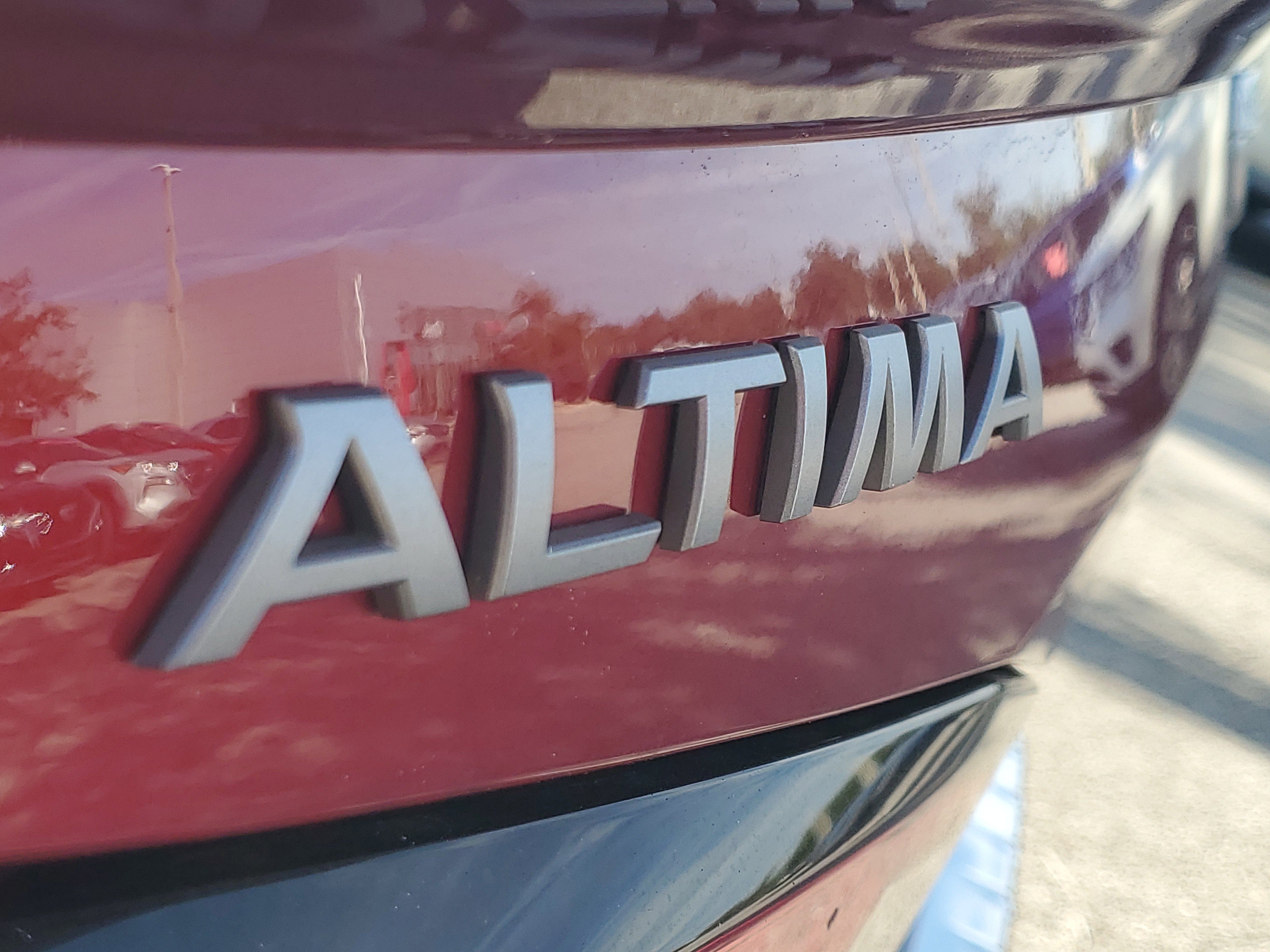 Certified 2023 Nissan Altima 2.5 SR image 10