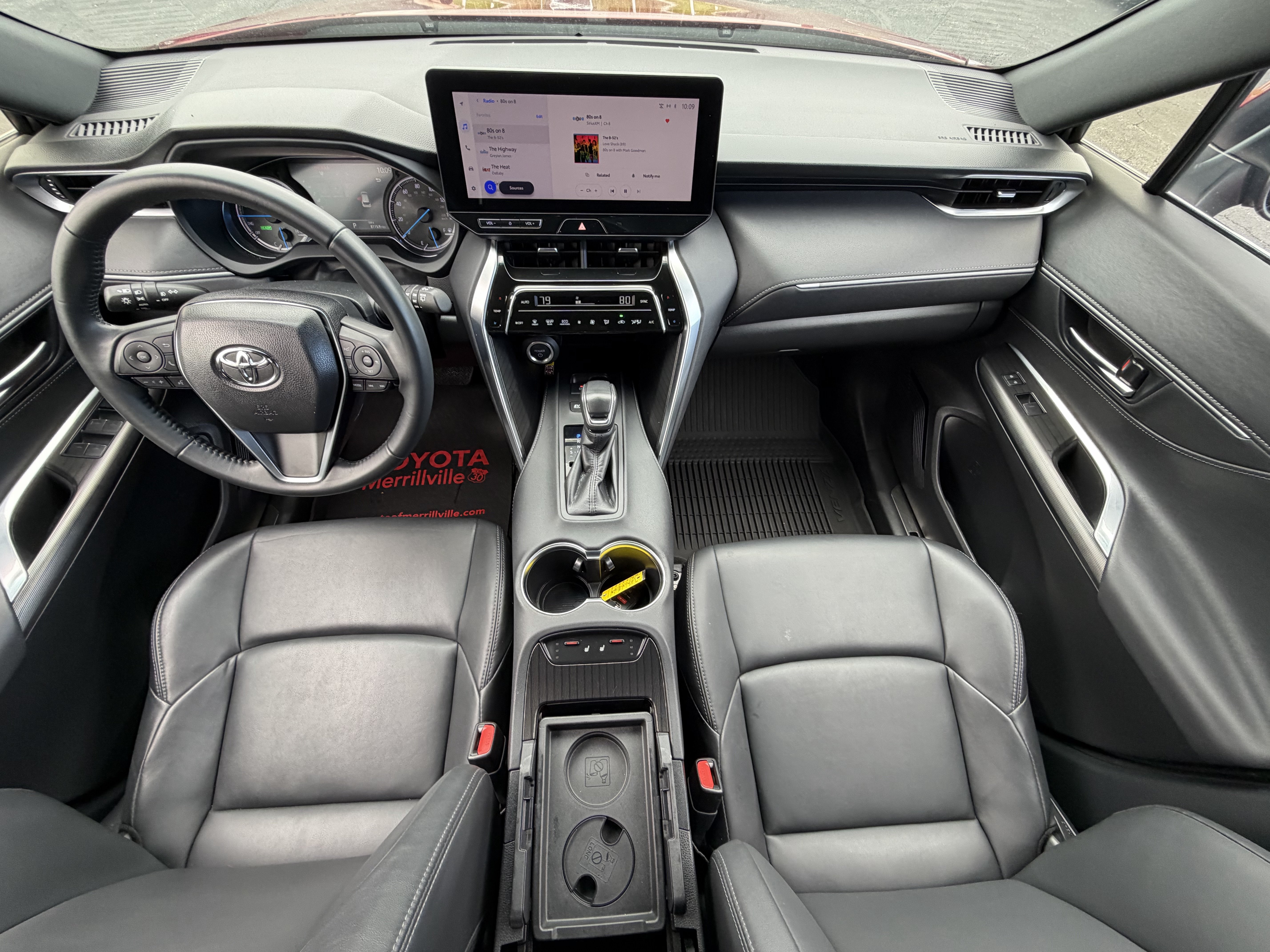 Certified 2024 Toyota Venza XLE AWD/4WD image 17