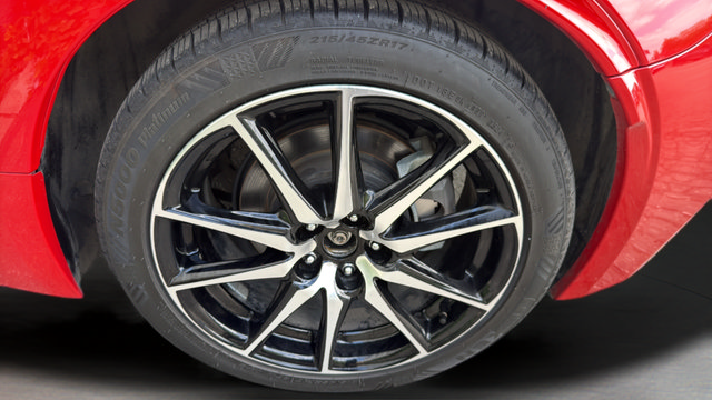 Used 2022 Toyota GR86 RWD image 30