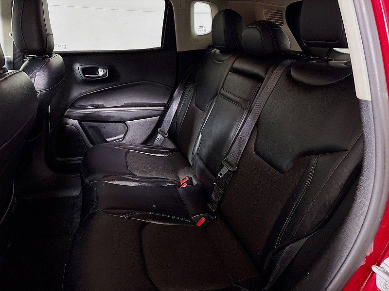 Used 2017 Jeep Compass Latitude w/ Cold Weather Group image 21