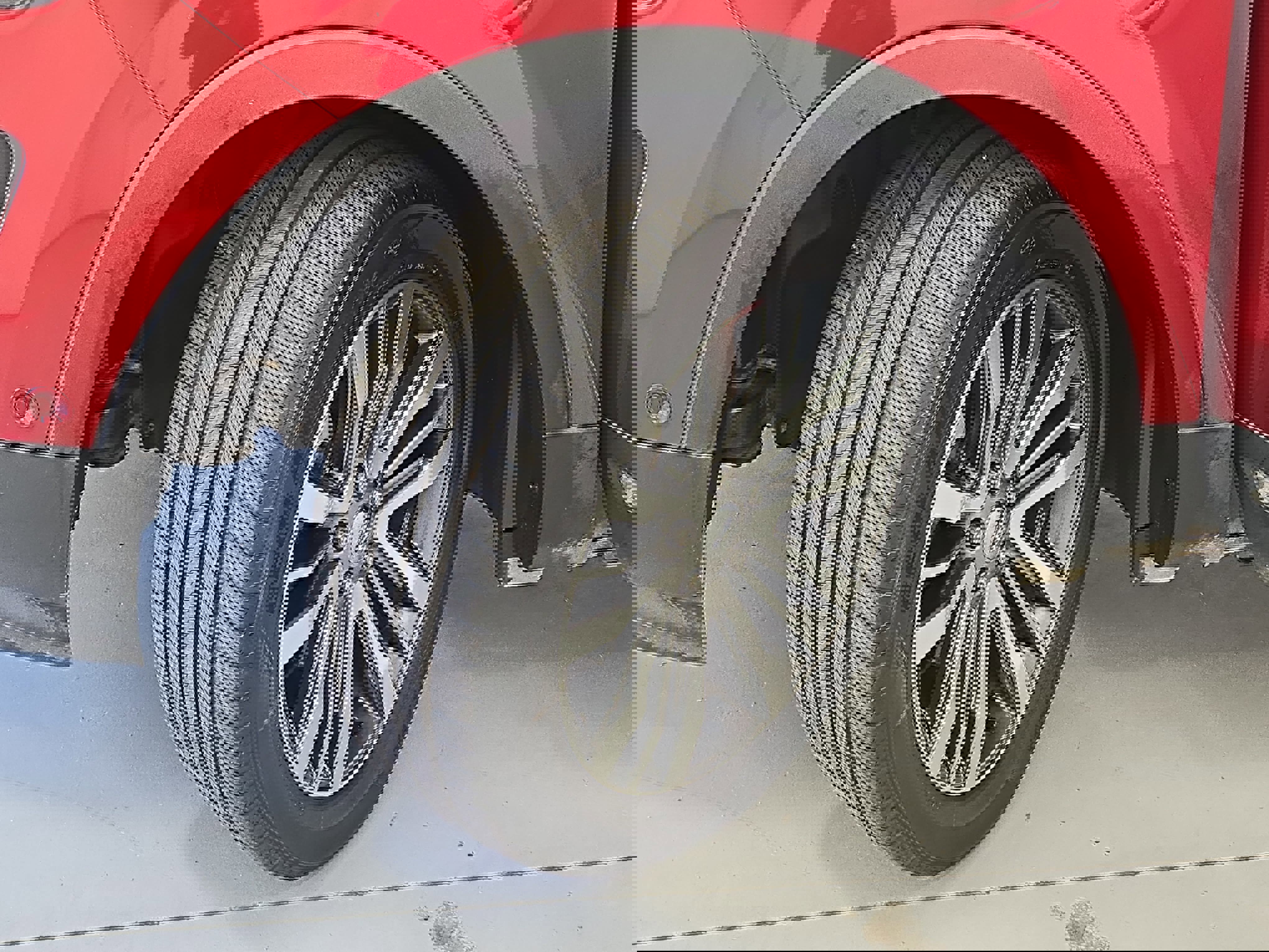 Used 2017 Ford Explorer Platinum image 34