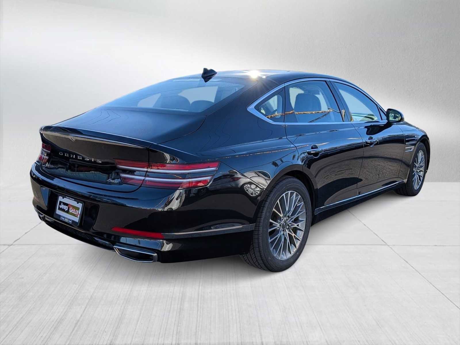 Used 2023 Genesis G80 2.5T image 8