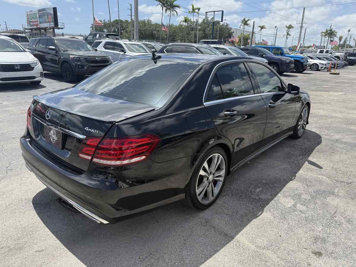 Used 2015 Mercedes-Benz E 350 4MATIC Sedan image 8