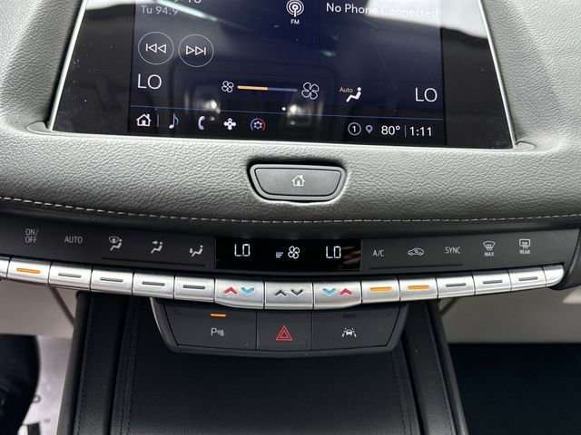 Certified 2023 Cadillac XT4 Luxury w/ Driver Awareness Package FWD image 26