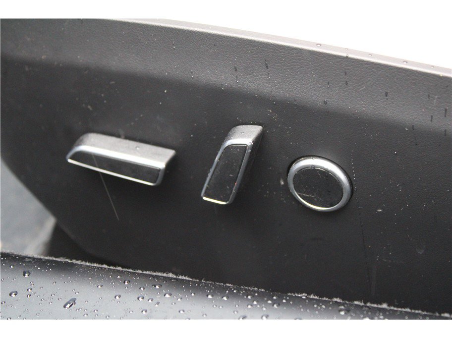 Used 2022 Tesla Model S Plaid AWD/4WD image 14