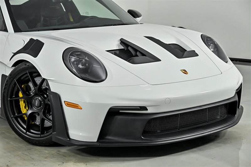 Used 2024 Porsche 911 GT3 RS RWD image 2