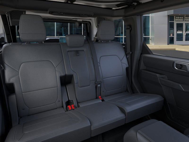 New 2025 Ford Bronco Badlands image 11