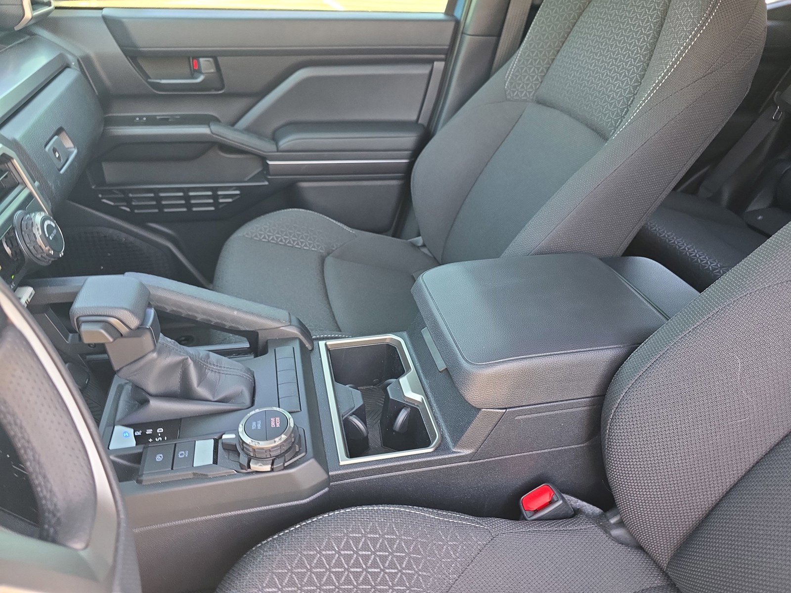 Used 2026 Toyota 4Runner SR5 AWD/4WD image 13