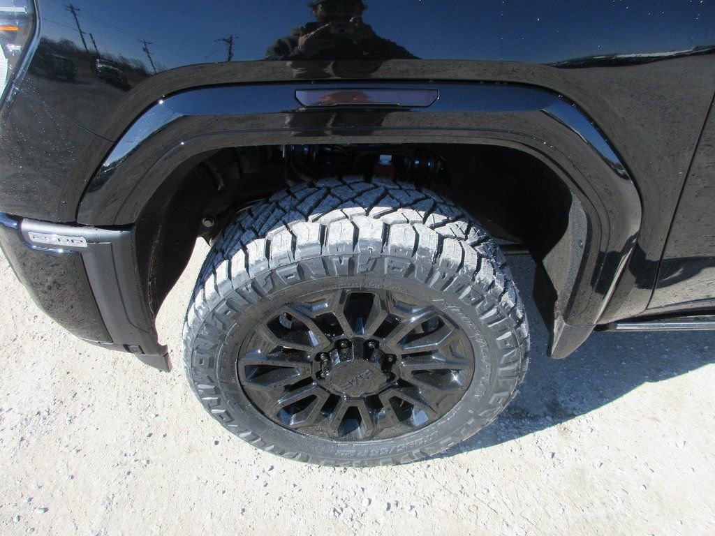 New 2026 GMC Sierra 2500 Denali Ultimate image 12