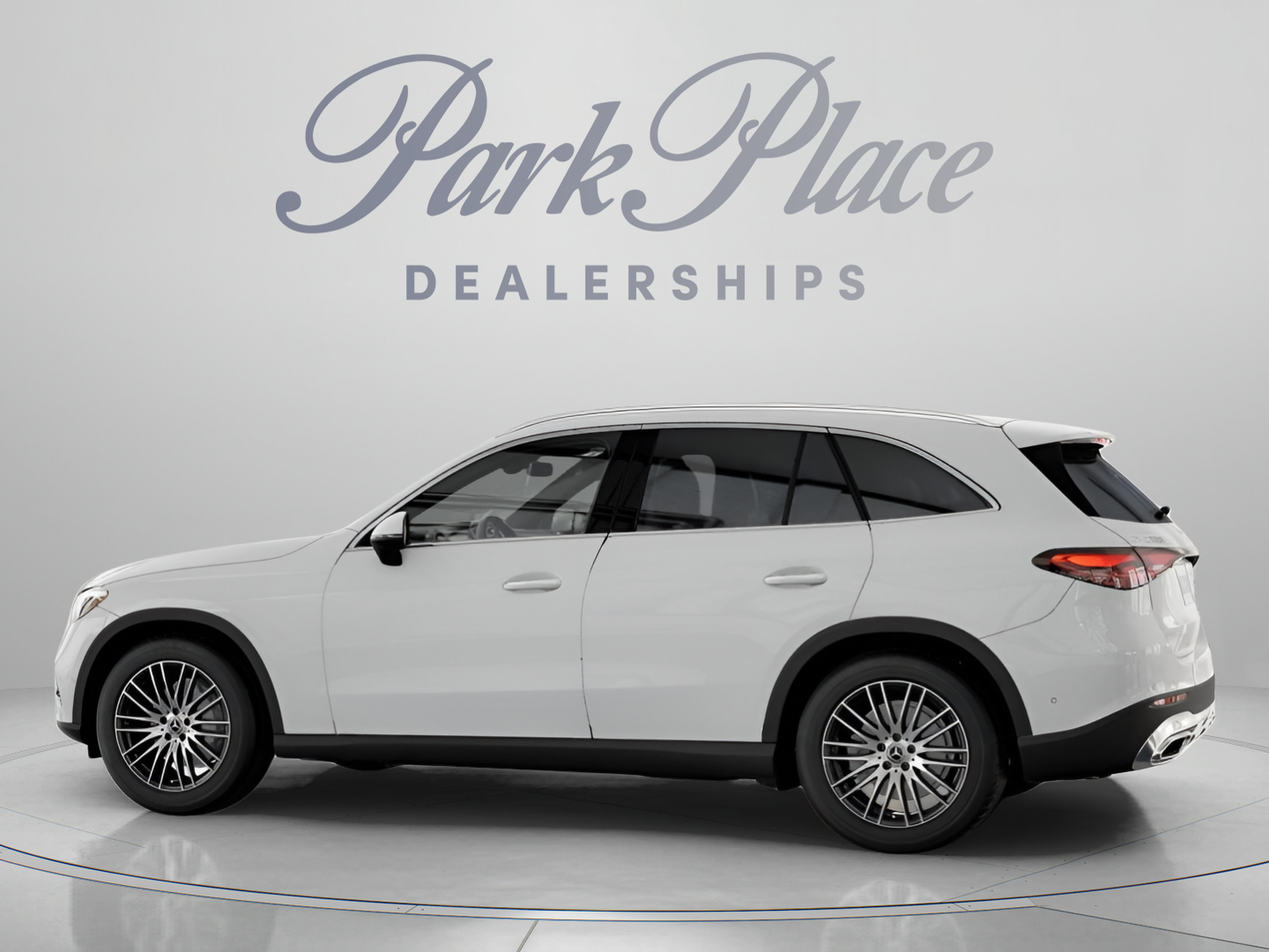 Certified 2026 Mercedes-Benz GLC 300 image 9