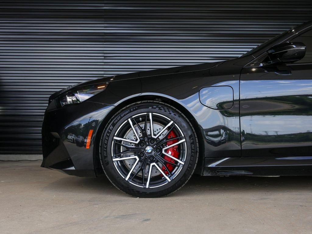 Used 2026 BMW M5 Touring AWD/4WD image 14
