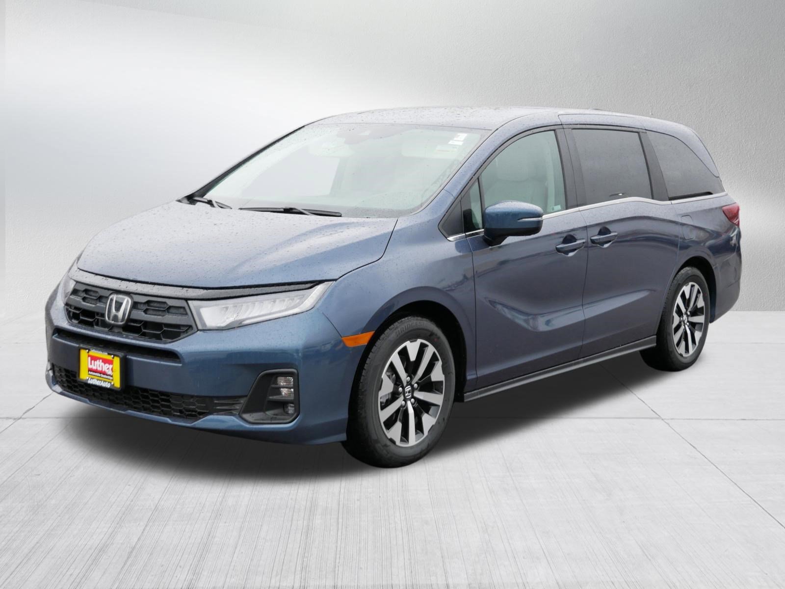 Used 2026 Honda Odyssey EX-L image 3