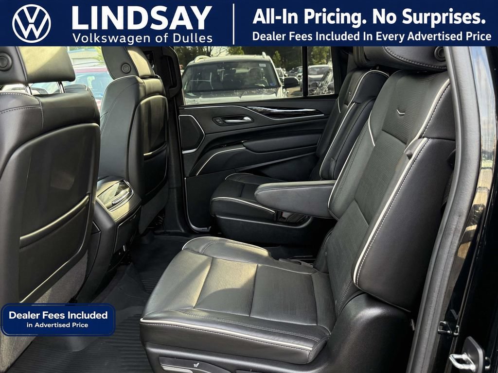 Used 2022 Cadillac Escalade ESV Sport w/ Touring Package AWD/4WD image 14