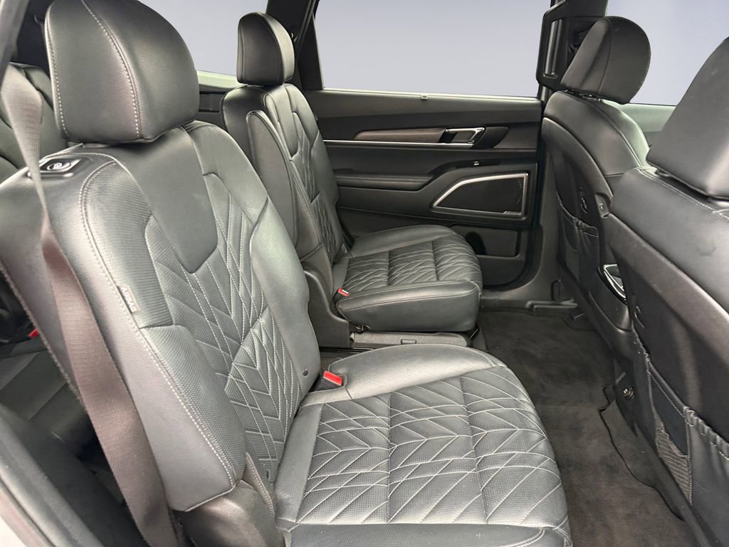 Used 2024 Kia Telluride EX X-Line image 19