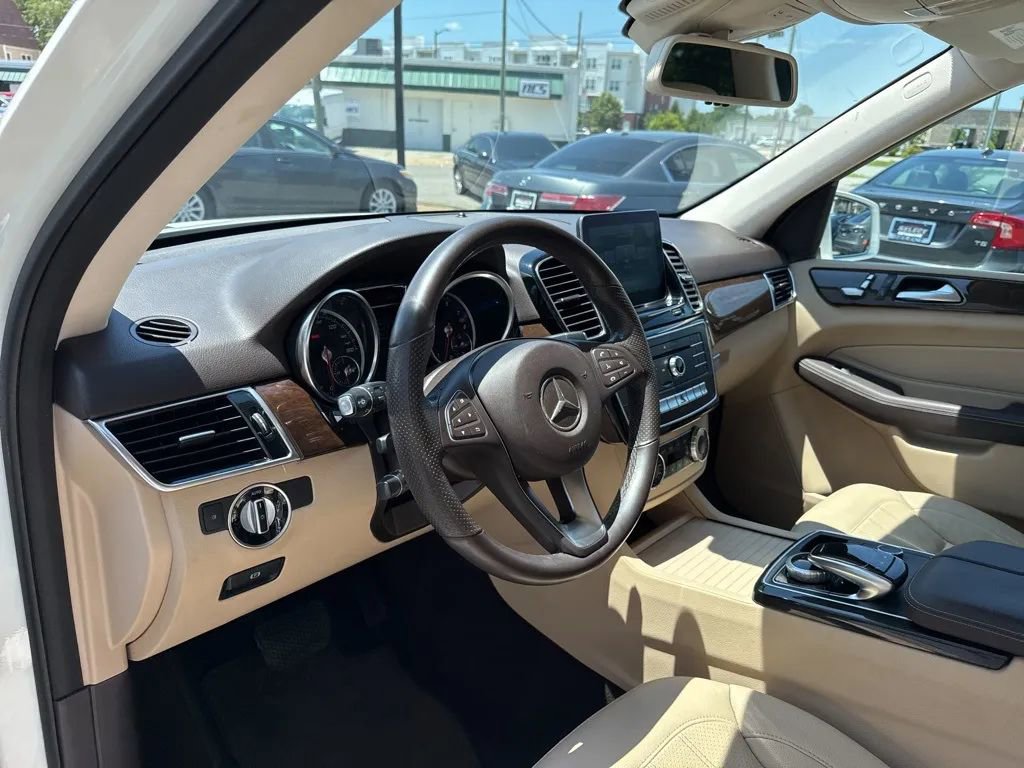 Used 2016 Mercedes-Benz GLE 350 image 7