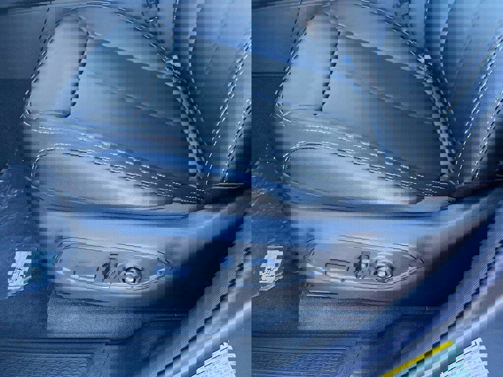 New 2025 Jeep Grand Cherokee Limited image 11