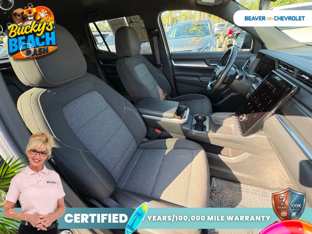 Used 2025 GMC Terrain Elevation AWD/4WD image 23