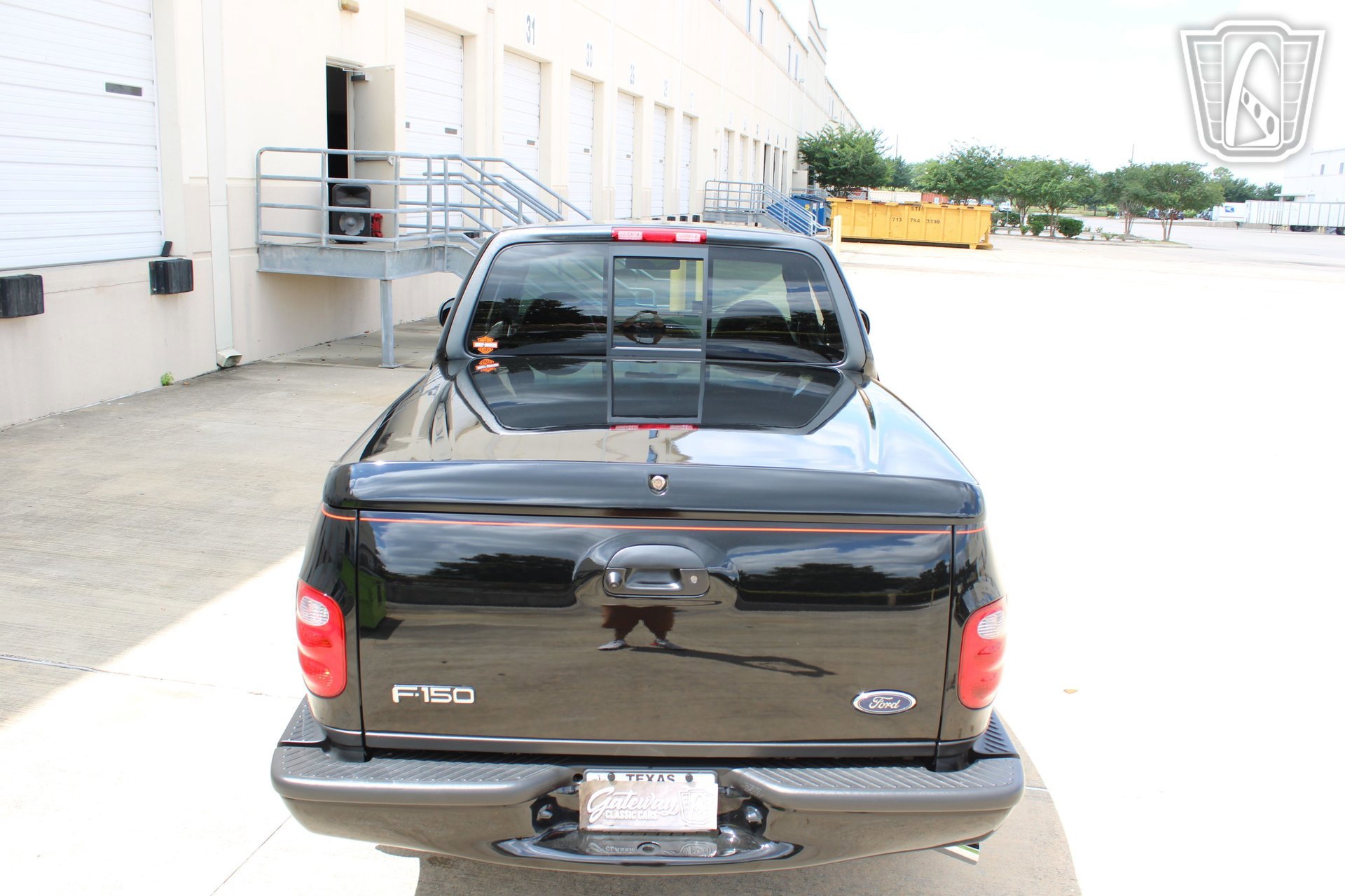 Used 2000 Ford F150 Harley-Davidson RWD image 8