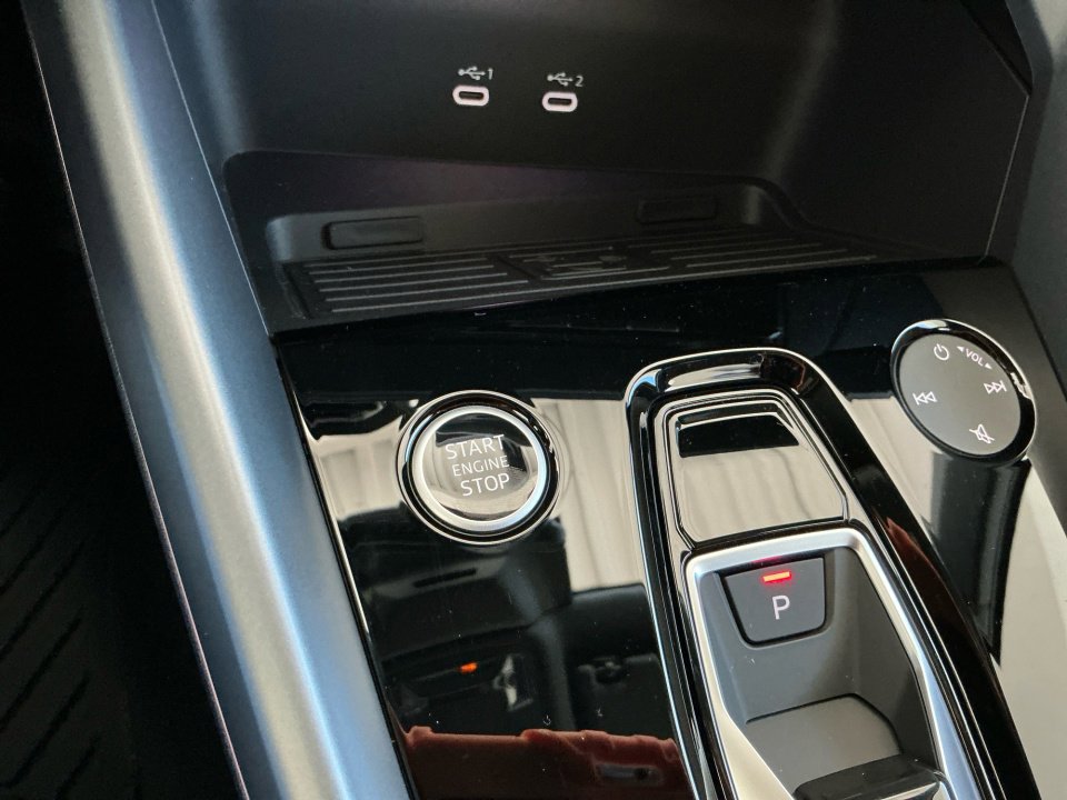 New 2026 Audi A3 2.0T Premium image 19