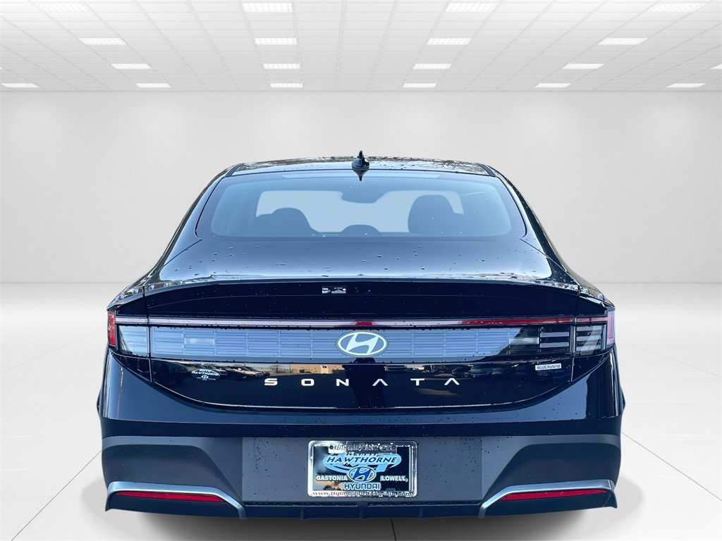 New 2026 Hyundai Sonata Blue image 5