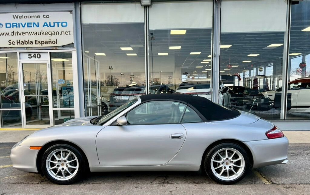 Used 2004 Porsche 911 Carrera image 24