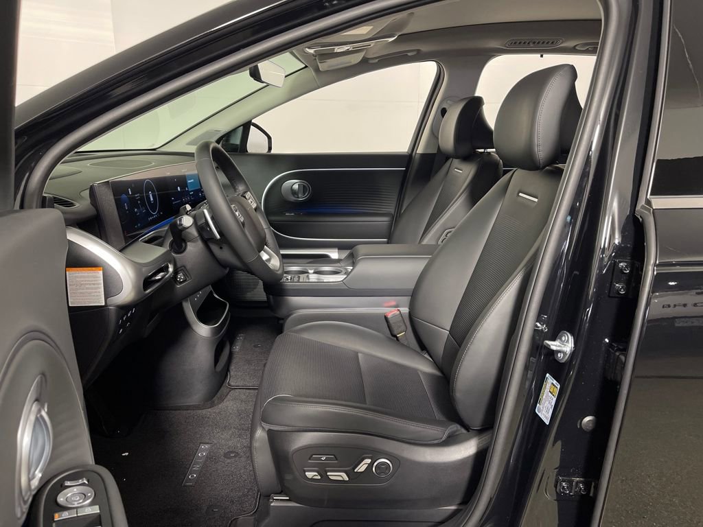 New 2026 Hyundai Ioniq 9 Limited image 12