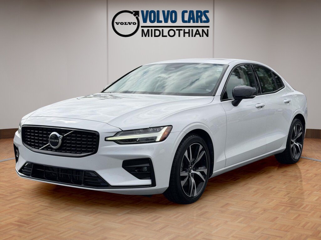 Used 2024 Volvo S60 B5 Core FWD image 23