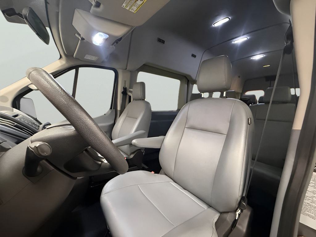 Used 2019 Ford Transit 350 XL RWD image 10