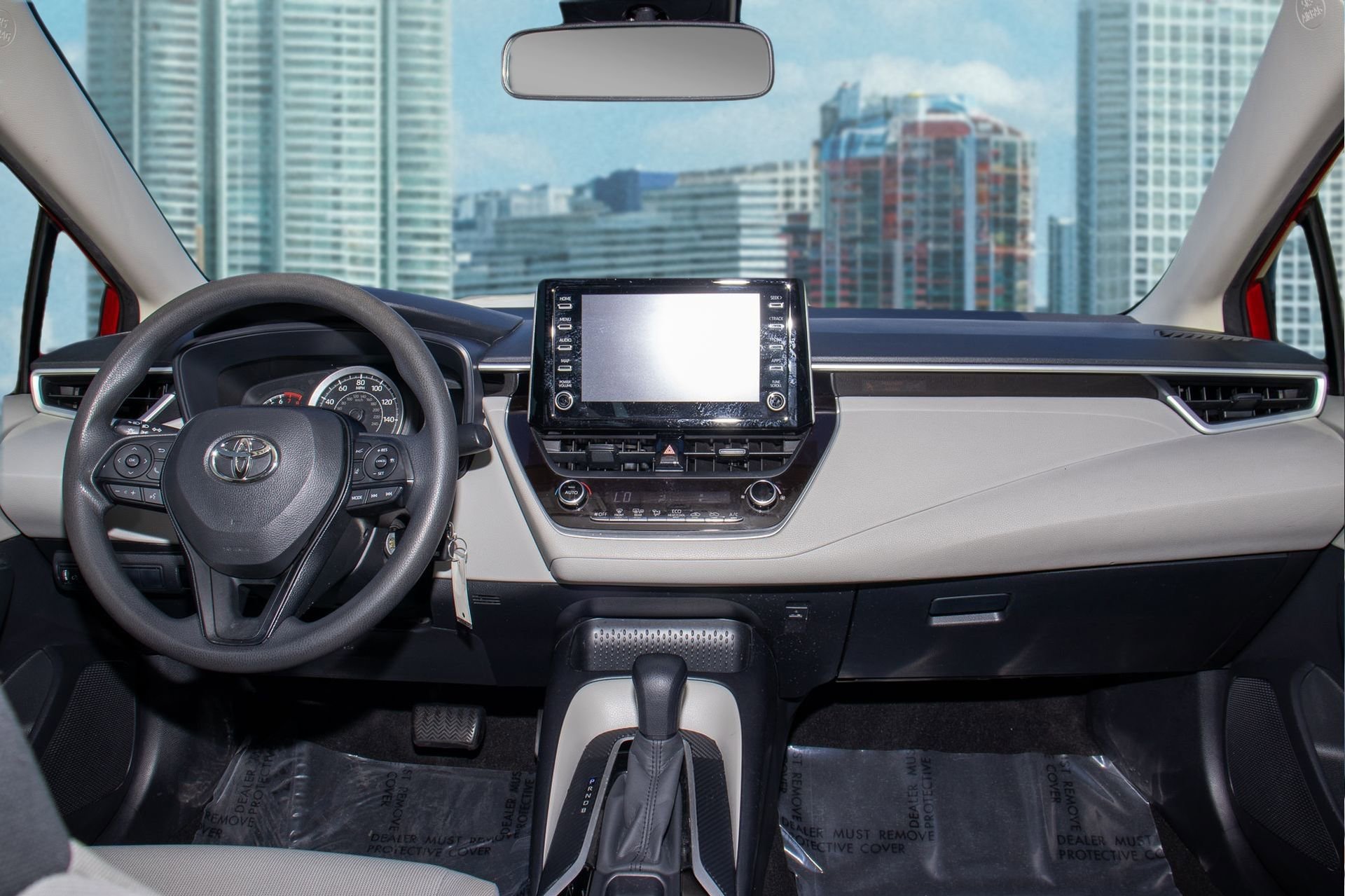 Used 2020 Toyota Corolla LE image 18