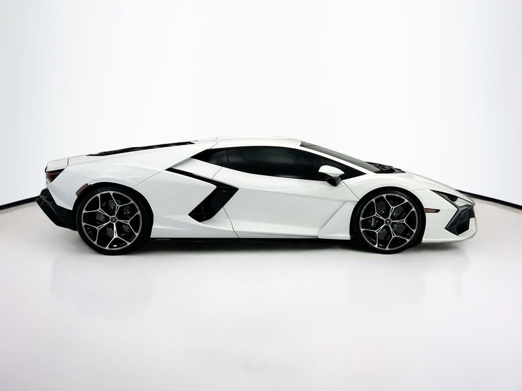 Used 2024 Lamborghini Revuelto AWD/4WD image 4