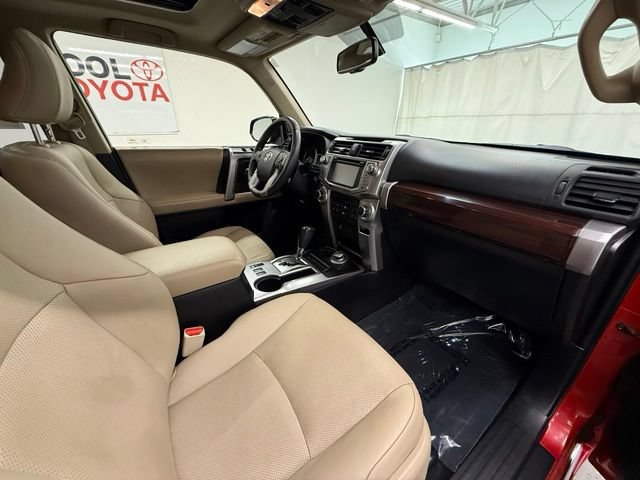 Used 2016 Toyota 4Runner Limited AWD/4WD image 9